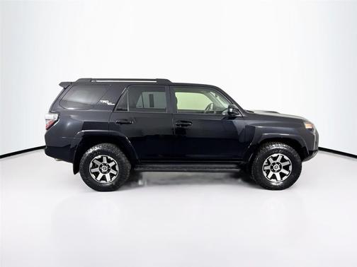 2024 Toyota 4Runner TRD Off Road