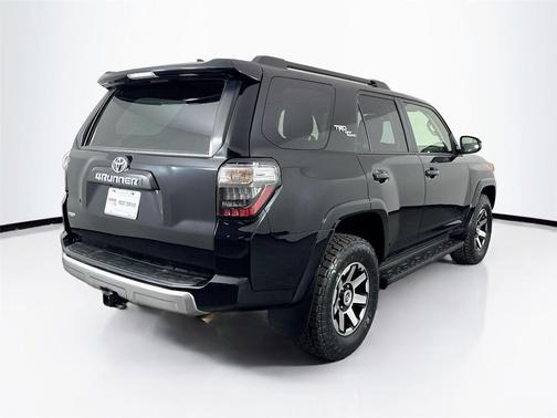 2024 Toyota 4Runner TRD Off Road
