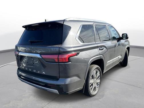 2024 Toyota Sequoia Capstone