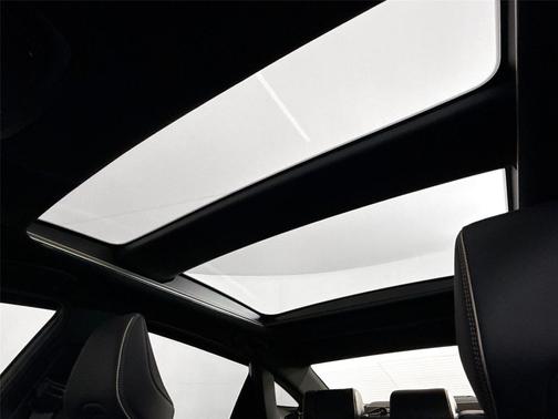 2025 Toyota Crown Platinum