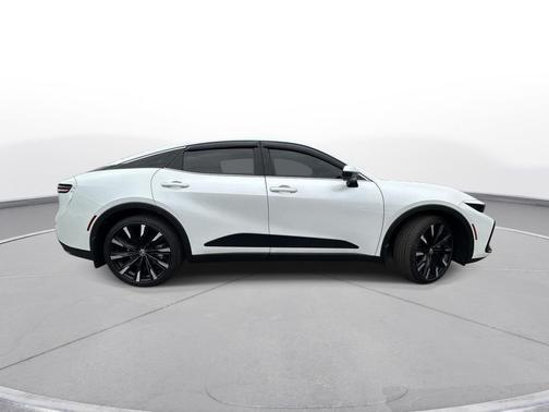 2025 Toyota Crown Platinum