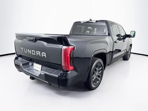 2022 Toyota Tundra Platinum