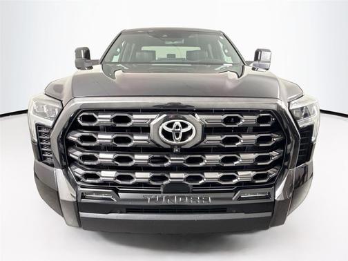 2022 Toyota Tundra Platinum