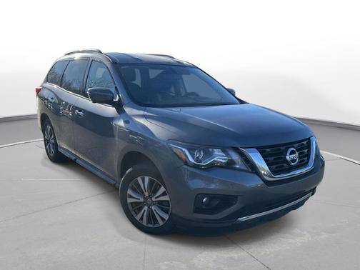 2019 Nissan Pathfinder SL