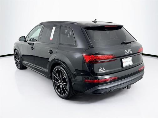 2023 Audi Q7 55 Prestige