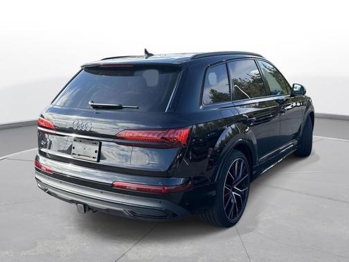 2023 Audi Q7 55 Prestige