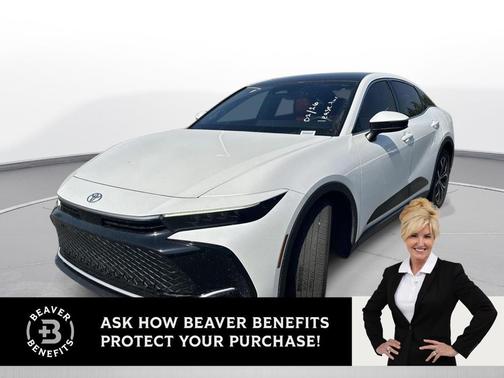 Oxygen White 2023 Toyota Crown Limited