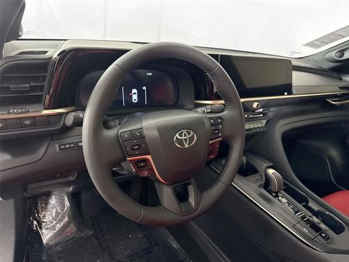 Oxygen White 2023 Toyota Crown Limited