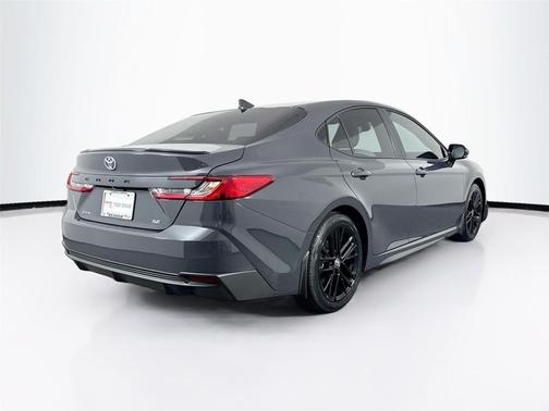Underground 2025 Toyota Camry SE