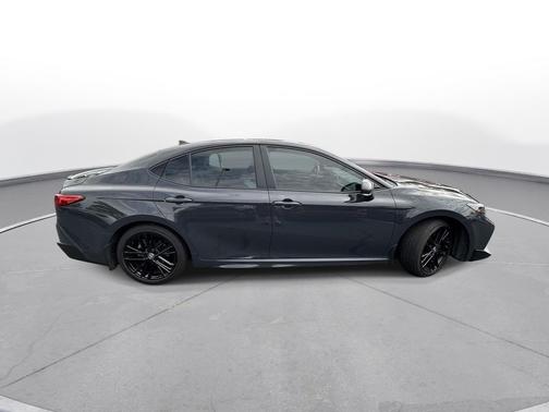 Underground 2025 Toyota Camry SE