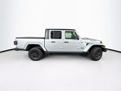 2023 Jeep Gladiator Willys 4x4