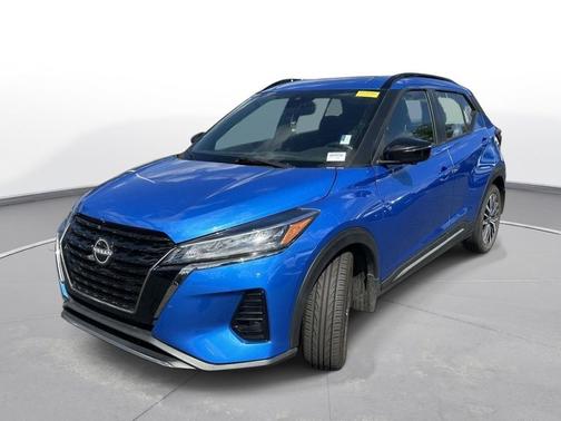 Electric Blue Metallic 2023 Nissan Kicks SR