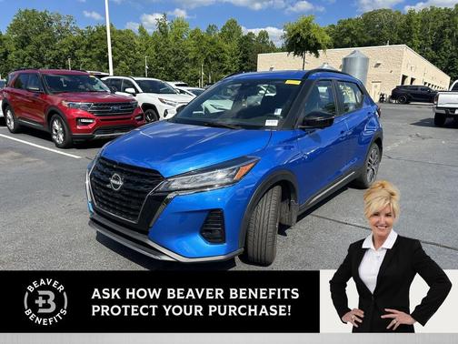 Electric Blue Metallic 2023 Nissan Kicks SR