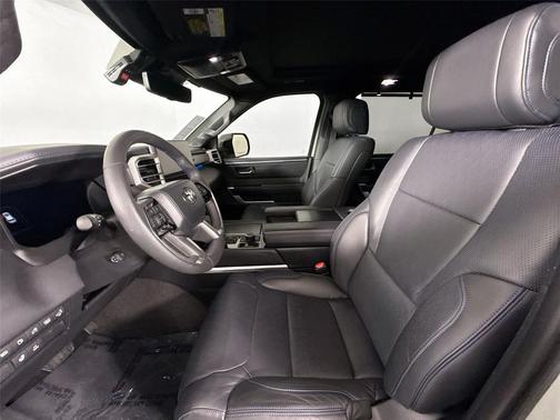 2024 Toyota Sequoia Platinum