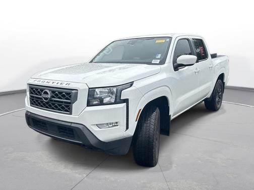 Glacier White 2024 Nissan Frontier SV