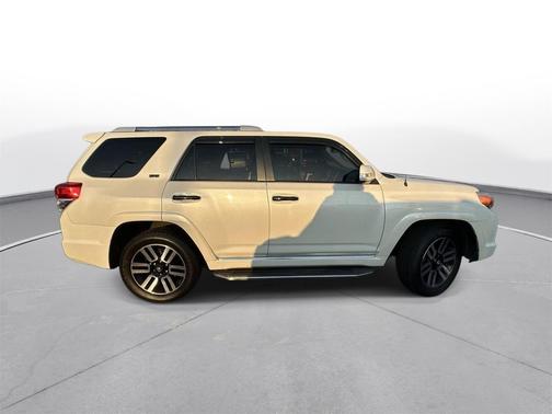 2013 Toyota 4Runner SR5