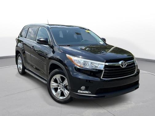 Attitude Black Metallic 2015 Toyota Highlander Limited