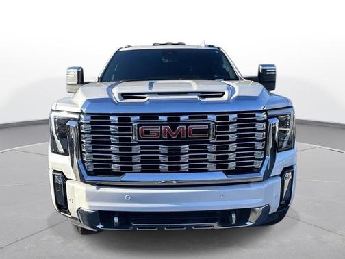 2024 GMC Sierra 2500 Denali