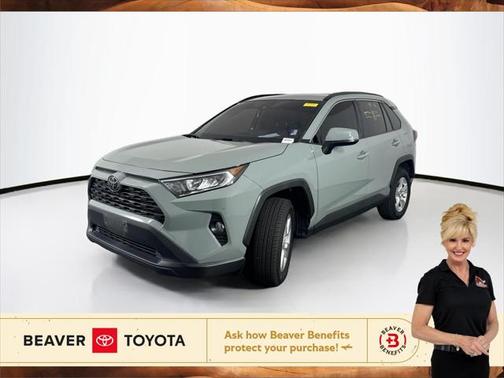 2020 Toyota RAV4 XLE