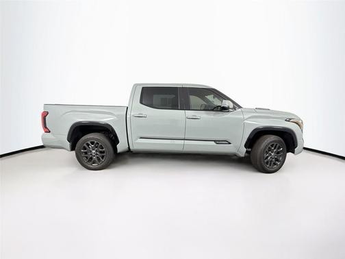 2024 Toyota Tundra Hybrid Platinum
