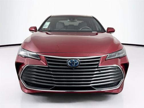 2022 Toyota Avalon Hybrid Limited