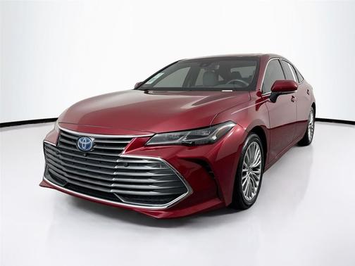 2022 Toyota Avalon Hybrid Limited