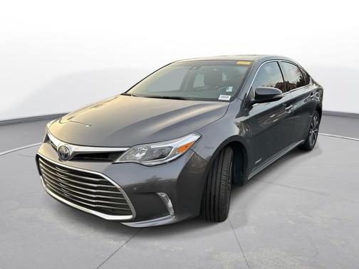 2018 Toyota Avalon Hybrid XLE Premium