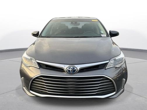 2018 Toyota Avalon Hybrid XLE Premium