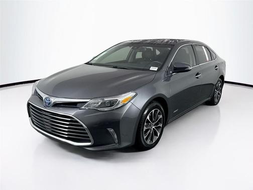 2018 Toyota Avalon Hybrid XLE Premium