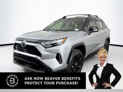 2022 Toyota RAV4 Hybrid SE