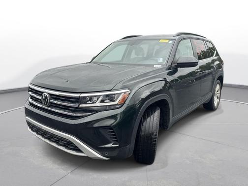 Racing Green Metallic 2021 Volkswagen Atlas 3.6L SE w/Technology