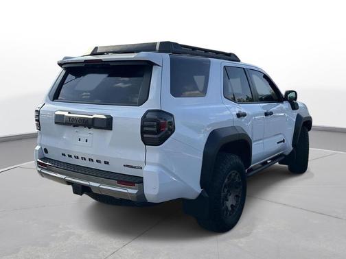 2025 Toyota 4Runner Hybrid Trailhunter