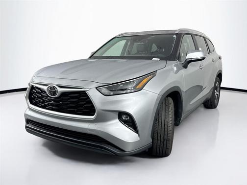 2024 Toyota Highlander XSE