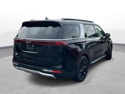Aurora Black 2022 Kia Carnival SX Prestige