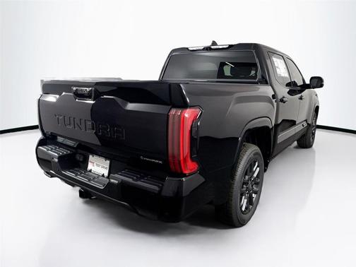 2025 Toyota Tundra Hybrid Platinum