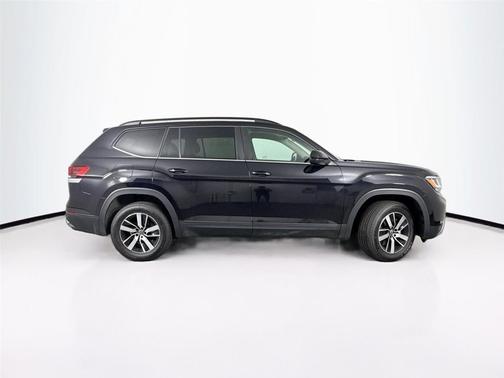 2023 Volkswagen Atlas 2.0T SE