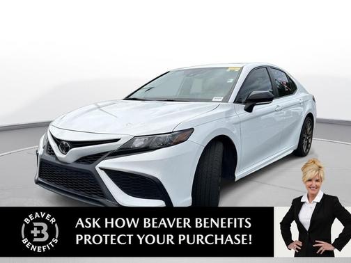 Ice Cap 2023 Toyota Camry SE