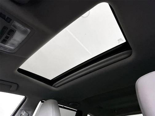 Blizzard Pearl 2016 Toyota Highlander XLE