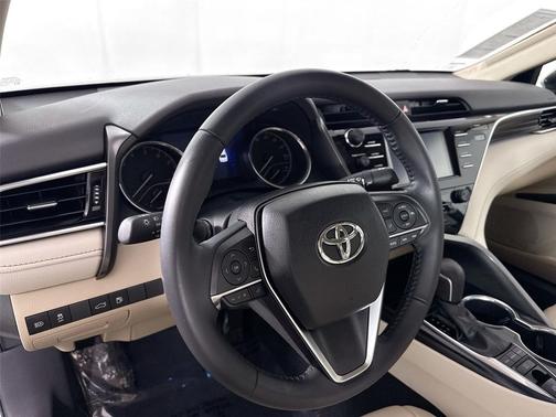 2018 Toyota Camry XLE