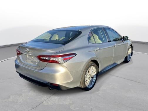 2018 Toyota Camry XLE