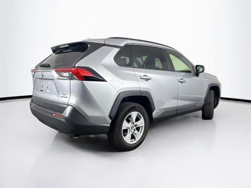 2019 Toyota RAV4 Hybrid LE