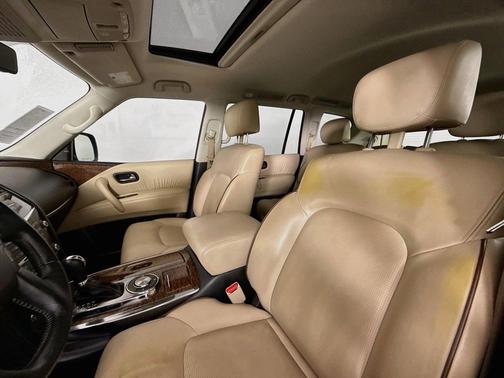 Pearl White Tricoat 2020 Nissan Armada Platinum 2WD