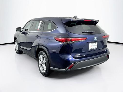 Blueprint 2022 Toyota Highlander Hybrid LE