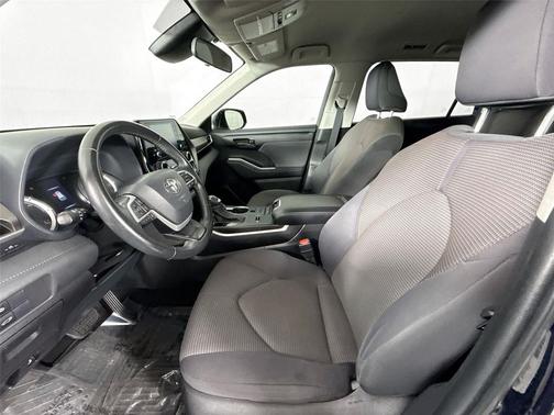 Blueprint 2022 Toyota Highlander Hybrid LE