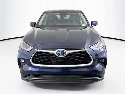 Blueprint 2022 Toyota Highlander Hybrid LE