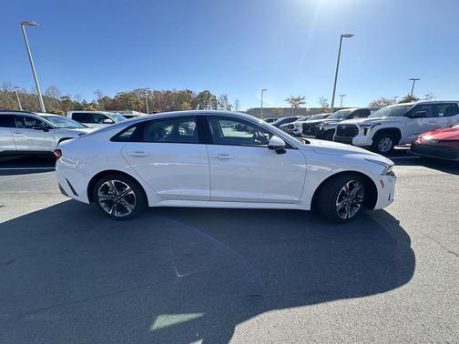2023 Kia K5 EX