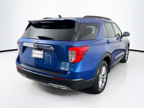 Atlas Blue Metallic 2021 Ford Explorer XLT