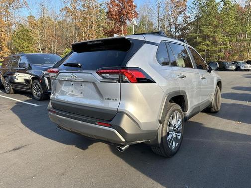 2024 Toyota RAV4 Limited