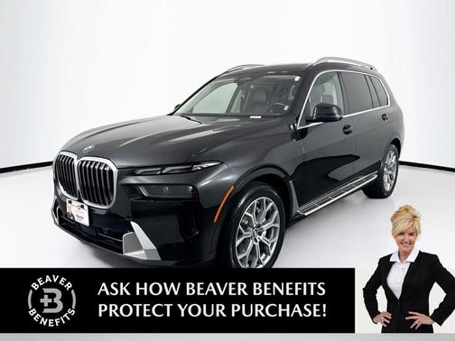 Carbon Black Metallic 2025 BMW X7 xDrive40i