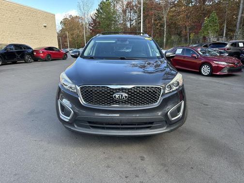 2018 Kia Sorento LX